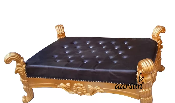 Handcrafted Wooden Settee – Bench View 3