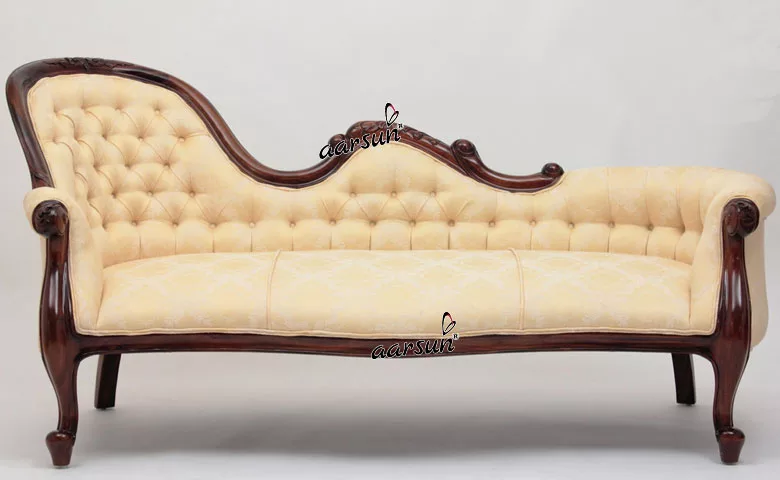 Royal Elegant Chaise Lounge Design