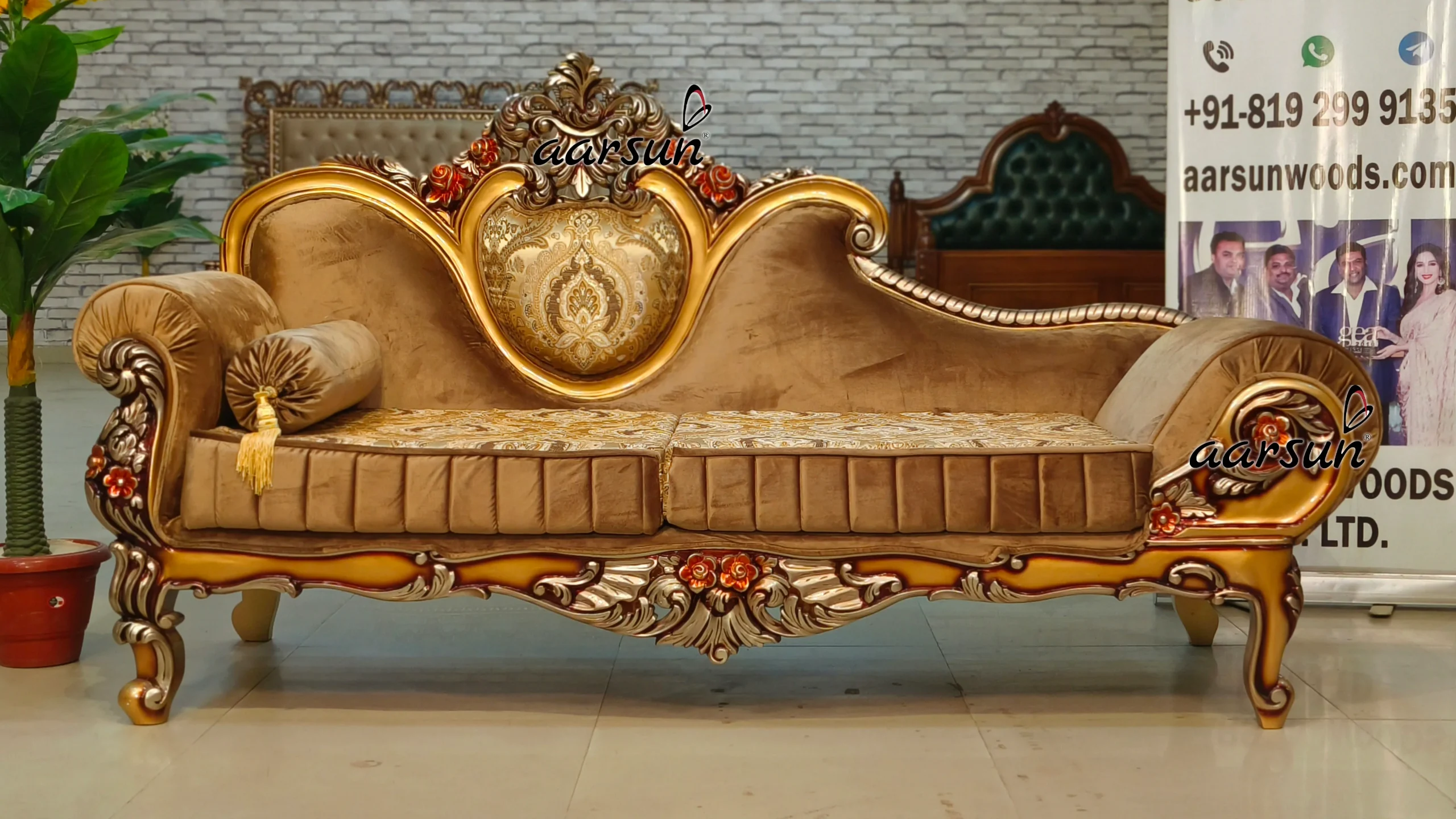 Multi shade Deewan in Duco Paint