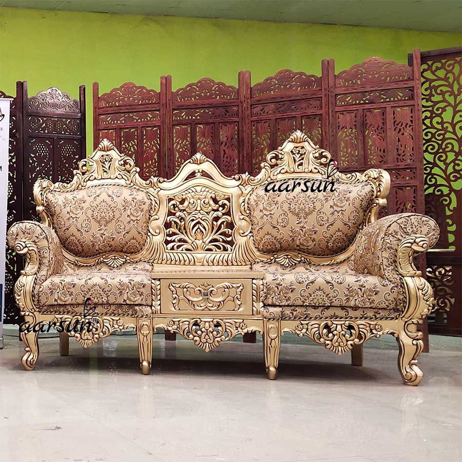 Unique Royal Couch View 4