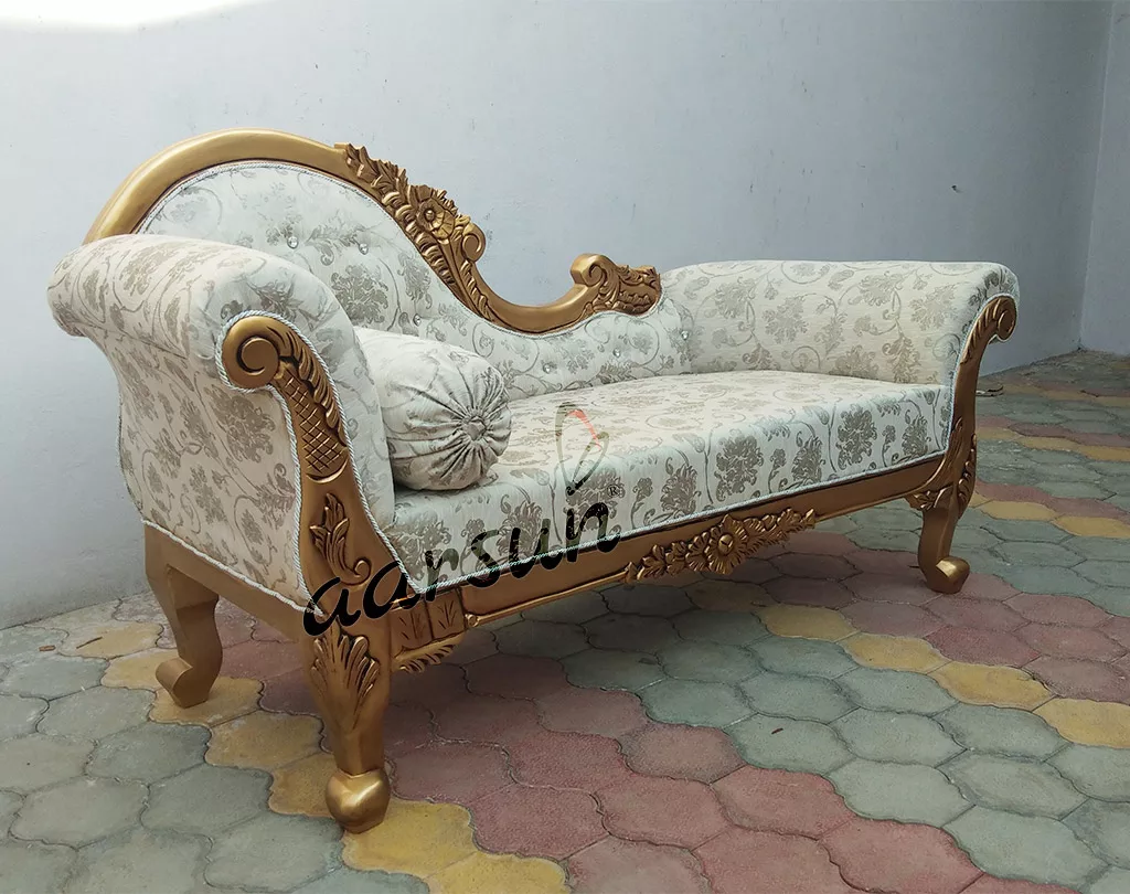 Royal Wooden Chaise Lounge Sofa – Gold Polish View 3